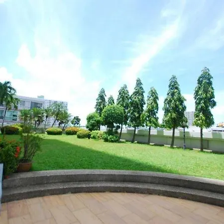 2 Bedroom 2 Bathroom Spacious Room Near Grand Palace