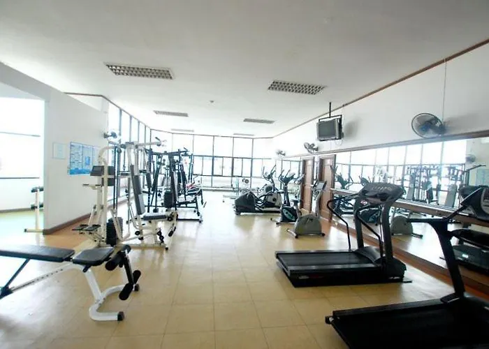 2 Bedroom 2 Bathroom Spacious Near Grand Palace * 曼谷